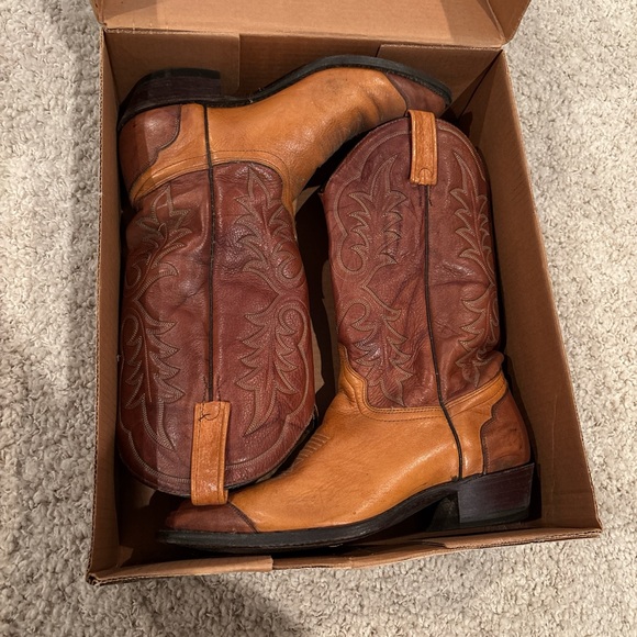 J Chisholm Other - Vintage J. Chrisholm Pecan 098550 Men's Western Leather Cowboy Boots Size 10D